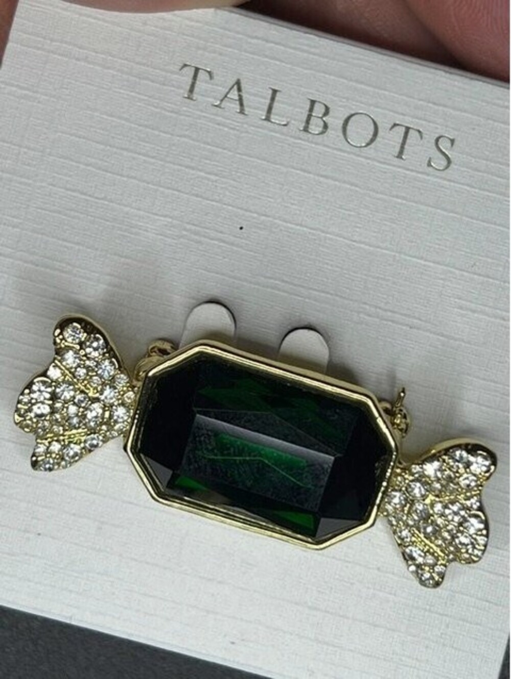 B7547 TALBOTS Candy Wrapper Pin 1.75" W Emerald Green Crystal Rhinestone Gold